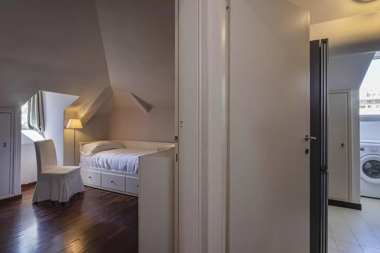 Garibaldi Attic By Wonderful Italy Apartment Genoa Italy